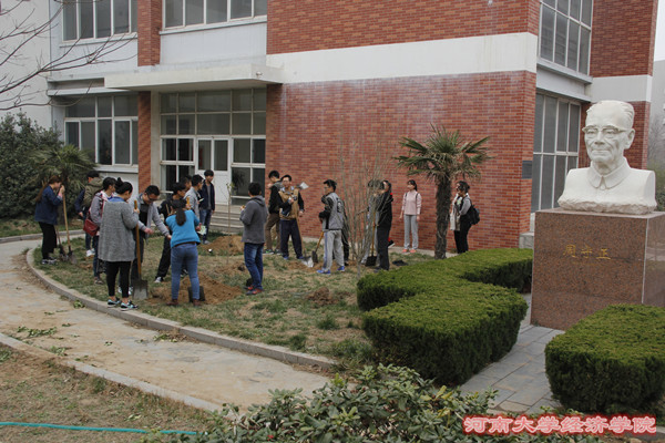 大家热情洋溢